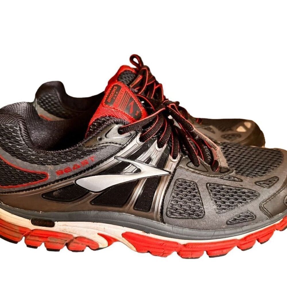 Men's Brooks Beast 14 Running Shoes Size 10.5 Grey/Red Athletic Sneakers
